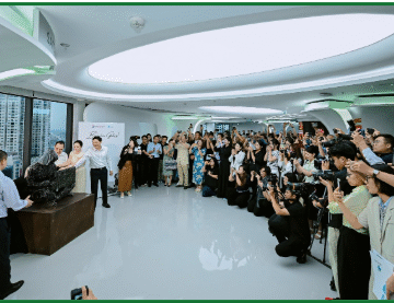 Vietnam Welcomes the Worlds Fifth Satoshi Statue