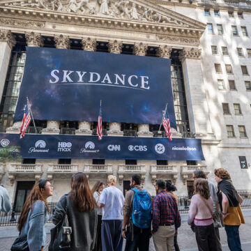 Skydance shares plunge after company distributes nearly 471 million warrants